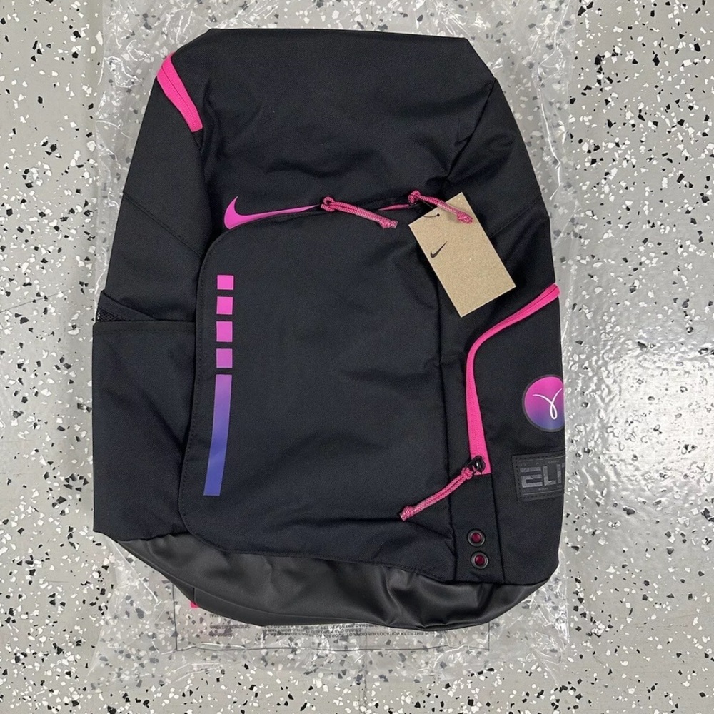 Nike elite